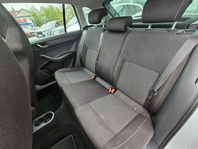Škoda RAPID Panoramiczny dach, felgi 17, fotele sportowe,nawigacja, kamera cofania