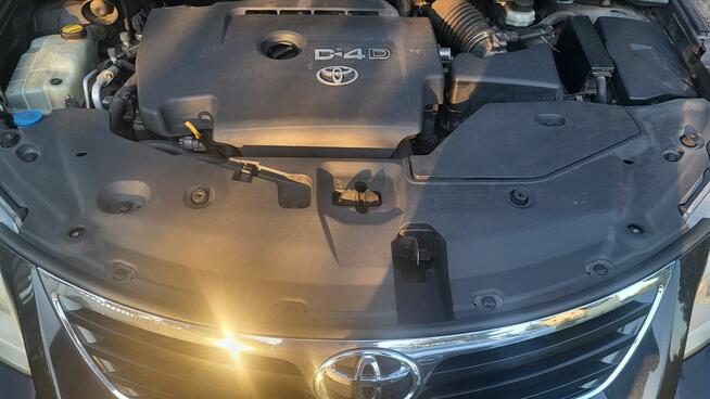 Sprzedam TOYOTE AVENSIS T 27 PIERWSZY WŁASCICIEL