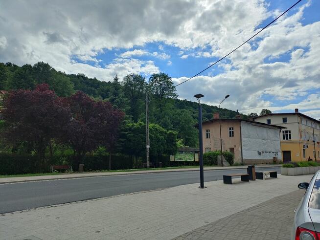 Budynek mieszkalno usługowy w Piechowice centrum Kryształowa