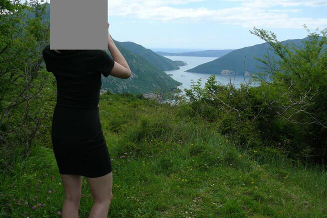 Sukienka z odslonietym brzuchem, S 13 zl