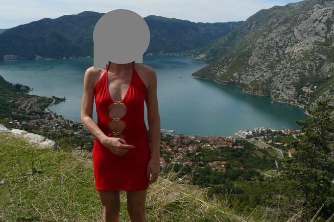 Letnia sukienka z klamrami z przodu M 35 zl