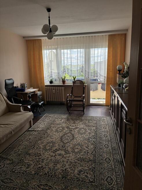 Komfortowa kawalerka 36 m² do wynajęcia – os. Rosochy
