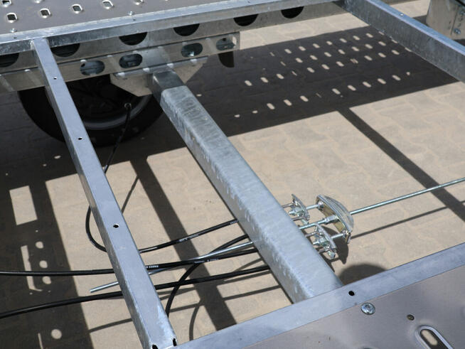 Laweta TEMARED CAR DECK PLUS 5521/2 S 3T DMC 3000 kg