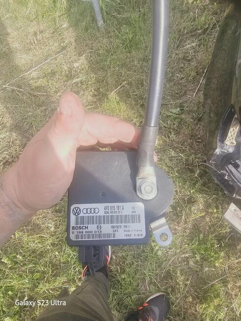 Moduł sterownik akumulatora Audi A6 C6 4F0915181A Bosch