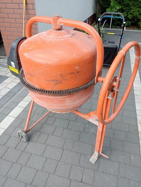 Betoniarka 130