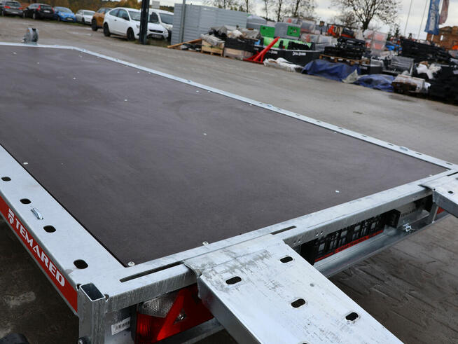 Laweta TEMARED CARPLATFORM 5121 S 2,7T DMC 2700 kg sklejka