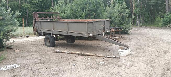 Rozrzutnik jedosiowy 3.5t