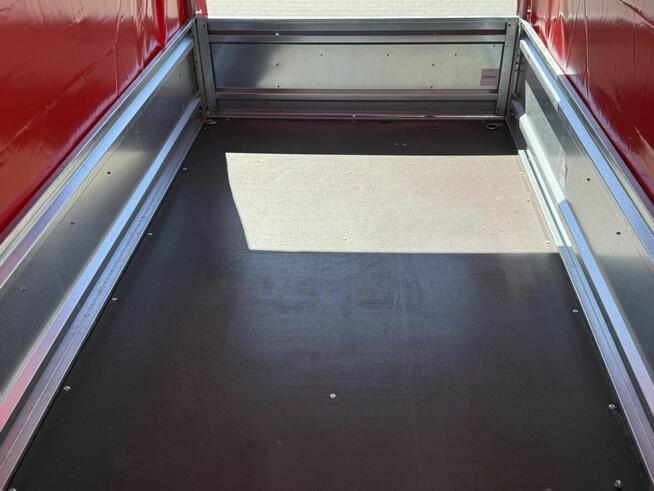 TEMARED PRO 2612/2 przyczepa dwuosiowa z plandeką 264x126cm