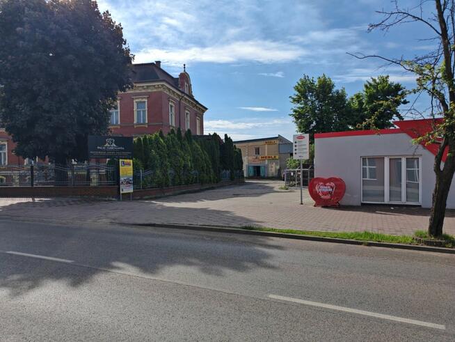 Budynek użytkowy w centrum Myszkowa