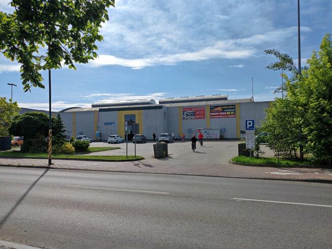 Budynek użytkowy w centrum Myszkowa