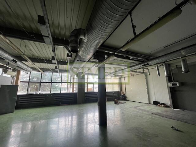 Parter,hurtownia,produkcja,magazyn,parking, 24h