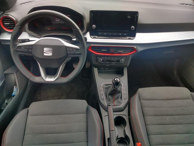 Seat Ibiza 1.0 TSI 115km led kamera cofania cyfrowe zegary full link fv23%