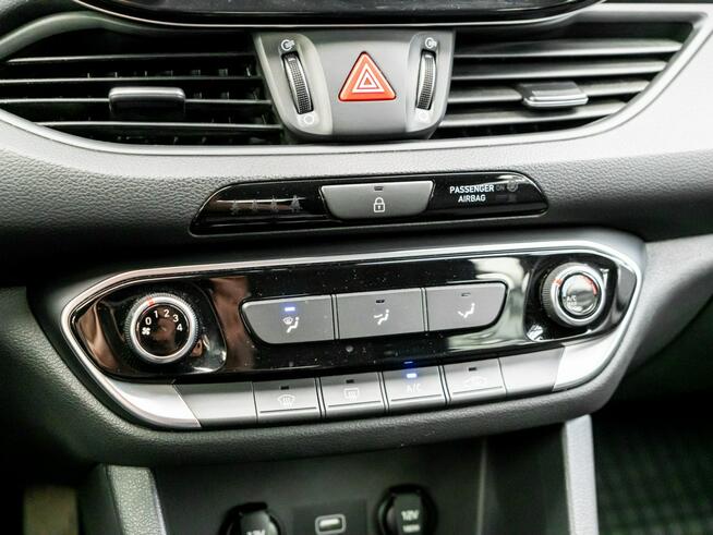 Hyundai i30 SW 1.0 T-GDI Modern 6Manual 120KM Benzyna Salon Polska