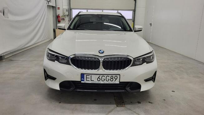 BMW 318 i Sport Line