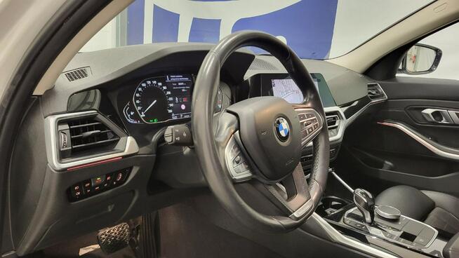 BMW 318 i Sport Line