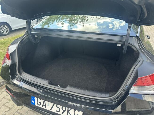 Hyundai Elantra Gwarancja 12 msc / I właściciel / Salon Polska / Automat