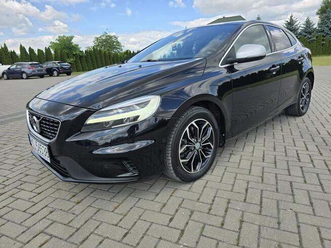 Volvo V40 2,0HDI R-Design.Ledy.Xenony.Automat.Kam.Cof.Navigacja.Alcantara.Skóry.