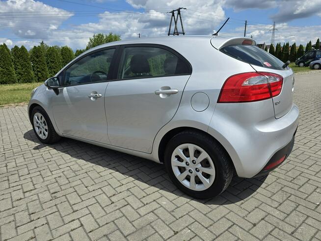 Kia Rio 1,2Benzyna Navi.YouTube.Ledy.Klimatronic.Hands-Free.Centralka,Serwis