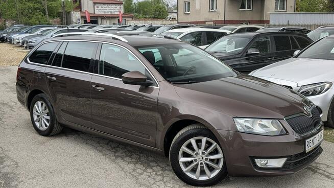 Škoda Octavia 1.6TDi*110PS*Automat*OPŁACONY Bezwypadkowy*Navi*Serwis*VIP GWARANCJA24