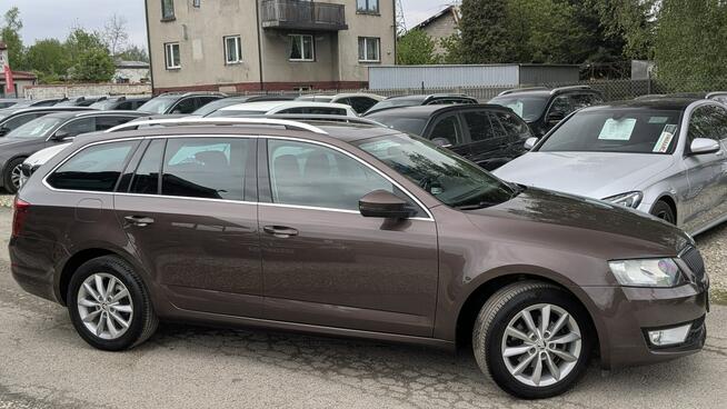 Škoda Octavia 1.6TDi*110PS*Automat*OPŁACONY Bezwypadkowy*Navi*Serwis*VIP GWARANCJA24