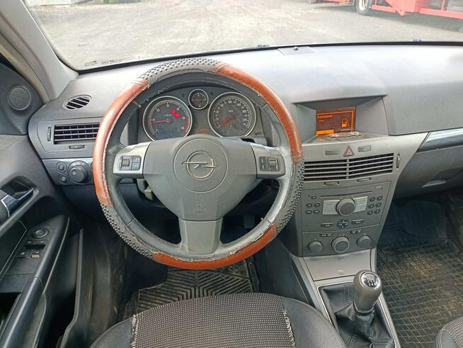 Opel Astra 1.7CDTI 101km 05r