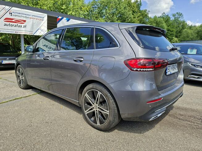 Mercedes B 250 4Matic, Klimatronic, Virt. Cockpit, Burmester, Podgrz fotele, CarPlay