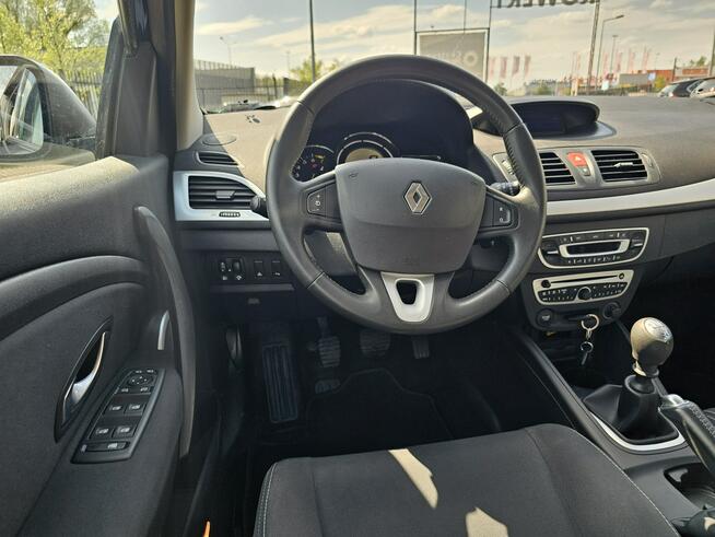 Renault Megane klima 2 strefowa, keyless go, czujniki parkowania, serwis