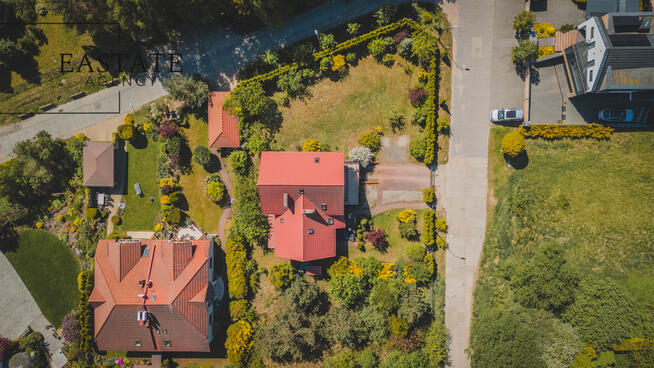 Komfortowy dom z dużym ogrodem w otulinie Parku