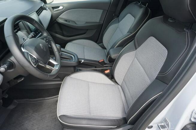 Renault Clio 1.6 E-Tech 145 AUT Techno Hybrid salon f.VAT gwarancja