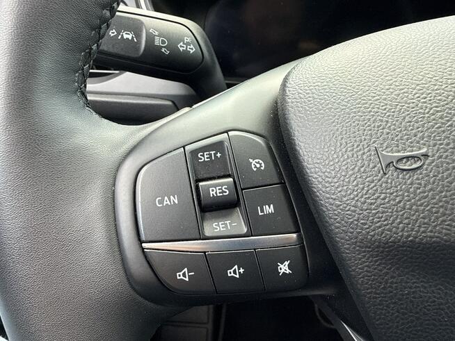 Ford Focus Titanium X 1.0 EcoBoost mHEV 125 KM