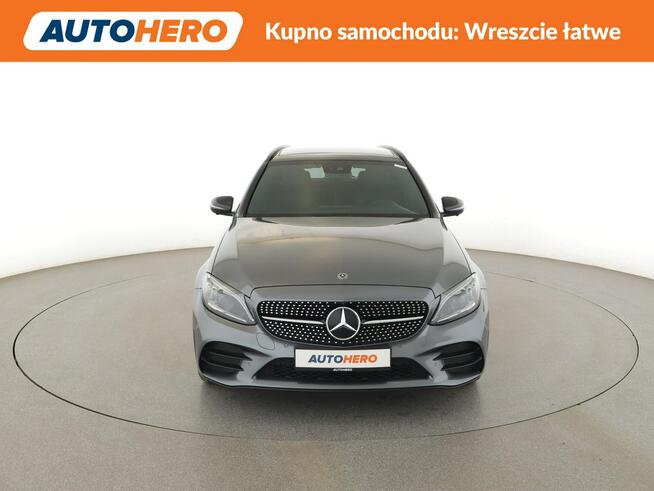 Mercedes C 200 mHEV 4x4 automat multibeam LED skóra/alcantara panorama virtual cocpit