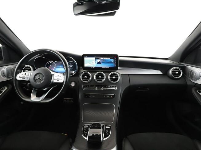 Mercedes C 200 mHEV 4x4 automat multibeam LED skóra/alcantara panorama virtual cocpit