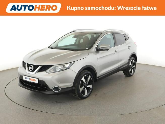 Nissan Qashqai N-Connecta Panorama Nawigacja Tempomat Grzane Fotele Asystenci Kamera