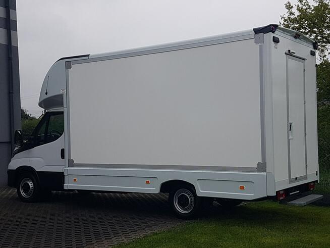 Iveco Daily KONTENER NISKOPODŁOGOWY 4,44x2,23x2,42 SKLEP BAR FOODTRUCK KAMPER AC