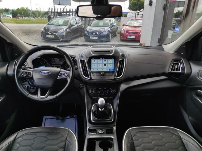 Ford Kuga VIGNALE, BIXENON, tempomat, Nawigacja, skóra, biała perła, zarejestrow