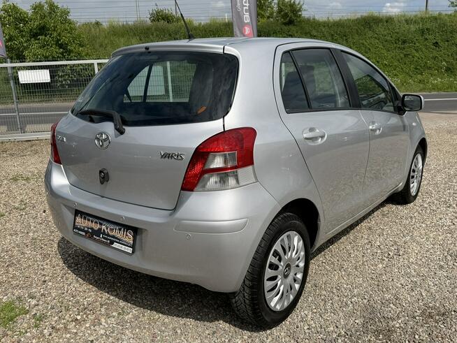 1.4 Automat*101Ps*49.300km ASO Toyota*A/C*VCS*F-1*8AirBag*AUX*Opłacony
