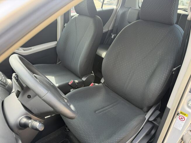 1.4 Automat*101Ps*49.300km ASO Toyota*A/C*VCS*F-1*8AirBag*AUX*Opłacony