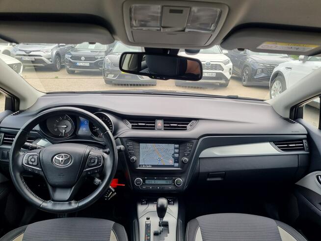 Toyota Avensis Lift Serwis LED Navi Kamera Climatronic Bluetooth Gwarancja!