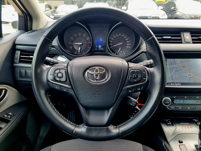 Toyota Avensis Lift Serwis LED Navi Kamera Climatronic Bluetooth Gwarancja!