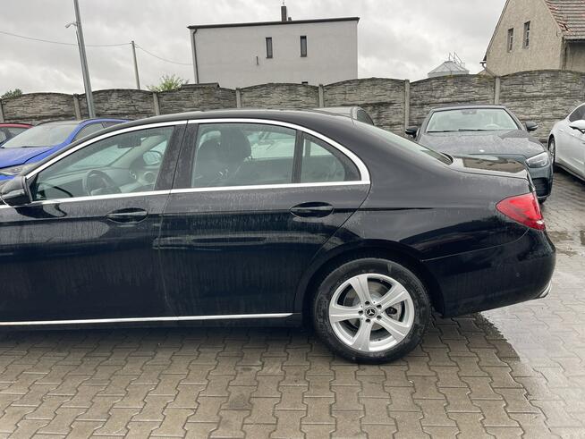 Mercedes E 220 Automat Kamery360 Podgrzewanie Skóra Virtual cockpit