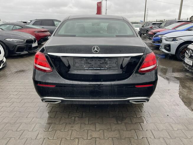 Mercedes E 220 Automat Kamery360 Podgrzewanie Skóra Virtual cockpit
