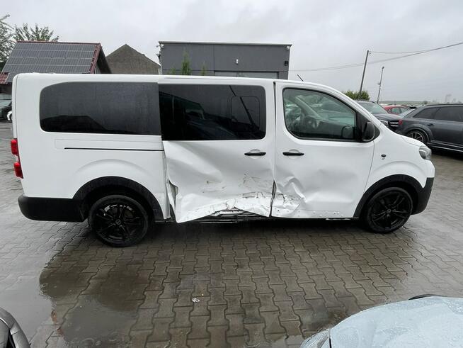 Toyota Proace Verso Long 9 osobowy Hak Nawiewy z tyłu Android