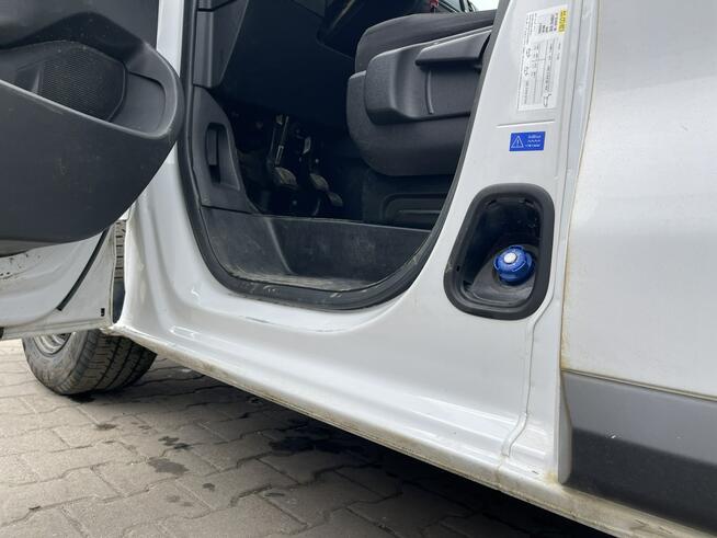 Opel Vivaro Blaszak Klimatyzacja Czujniki park. Zabudowa