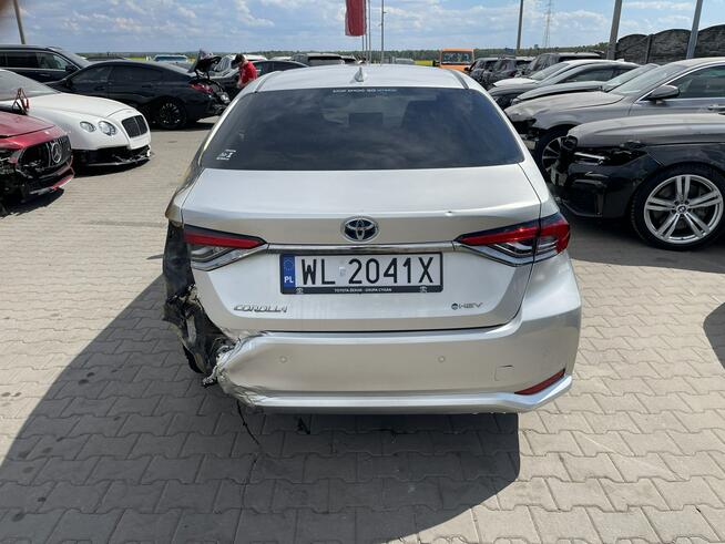 Toyota Corolla Hybryda Automat Kamera Podgrzewanie Virtual cockpit 140KM