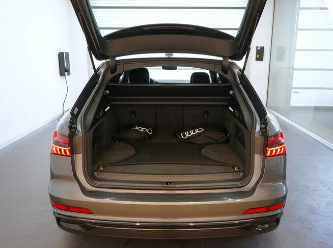 Audi A6 55TFSIe Quattro Stronic Sline B&O Matrix Virtual ACC Kamera 360 Hak