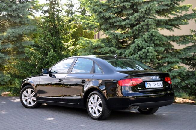 Audi A4 2.0TDI(143KM)*Bi-Xenon*Led*Navi*Welur*Parktronik*I Wł*Alu17"ASO