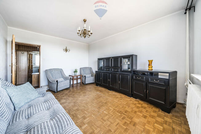 Trzy pokoje winda balkon Łazarz