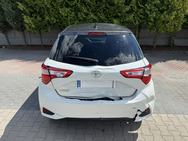 Toyota Yaris Y 20