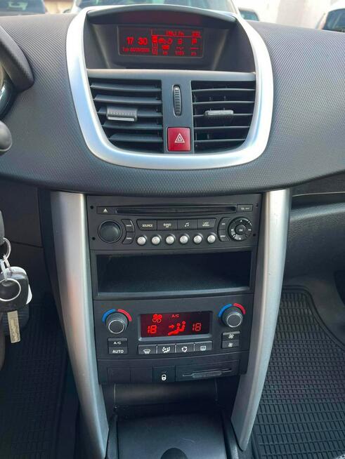Peugeot 207 Bardzo ładny/ klimatronic/ Serwisowany
