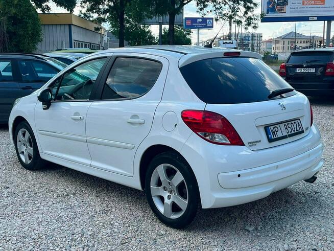 Peugeot 207 Bardzo ładny/ klimatronic/ Serwisowany